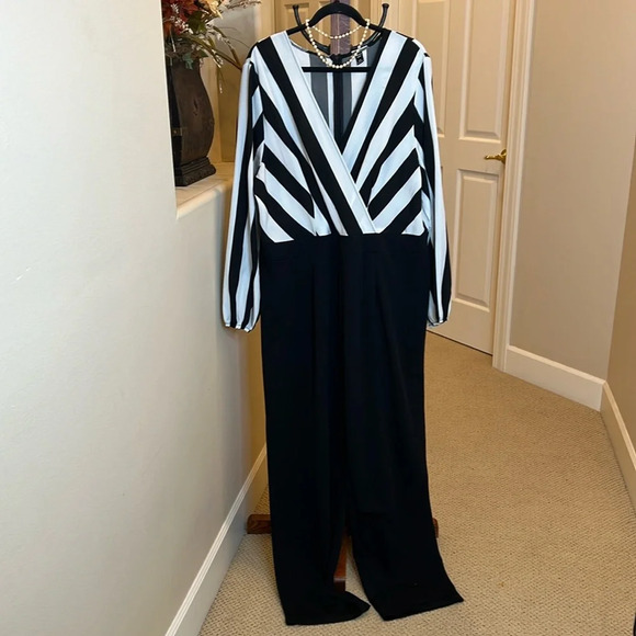 SHEIN Essence Striped Jumpsuit‎ 4X - Picture 4 of 13